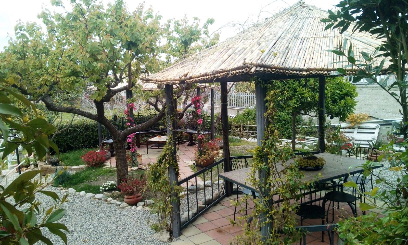 B&B Magna Grecia - B&B con parcheggio a due passi dal mare