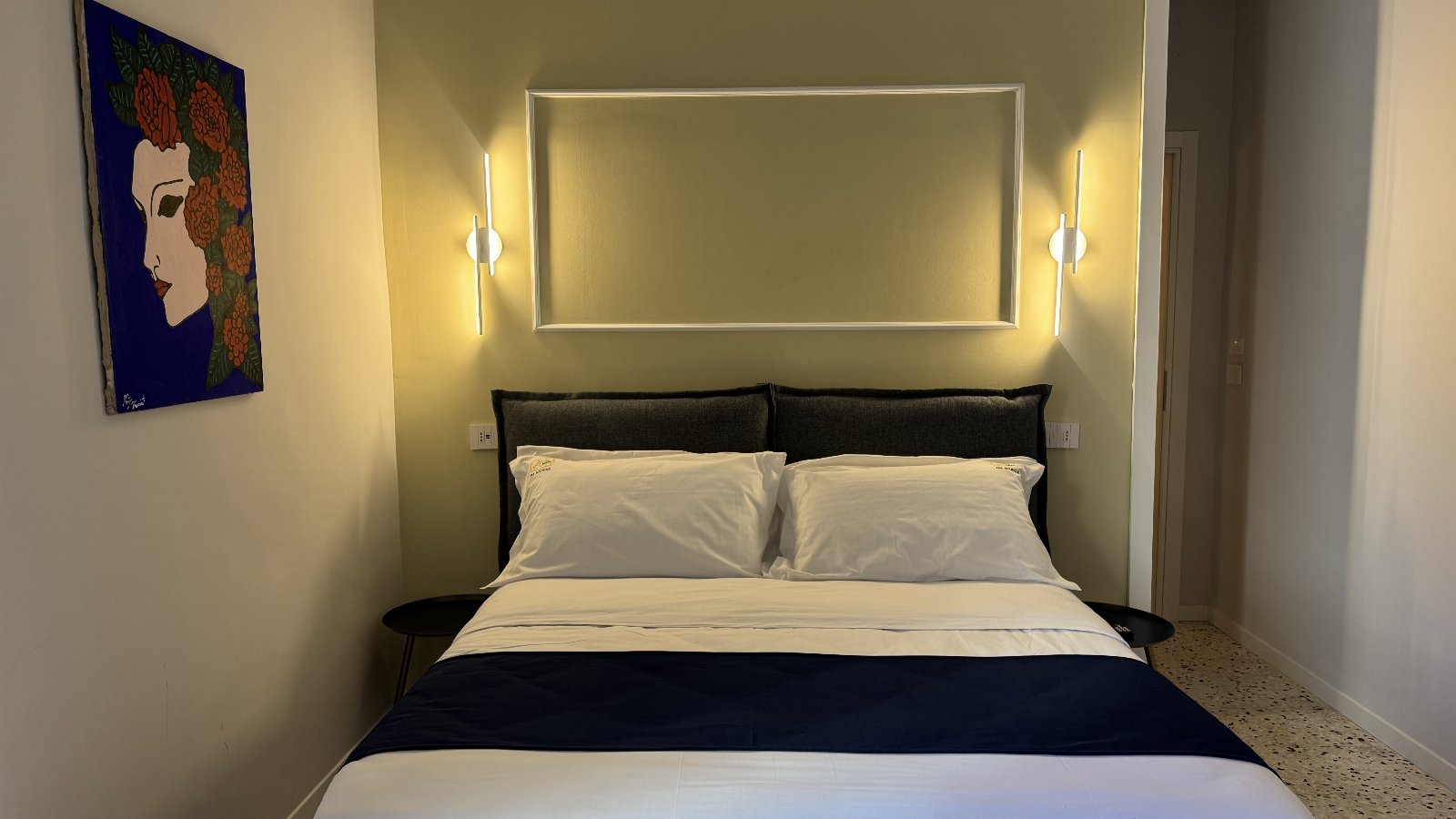 AC GOLD B&B BOUTIQUE ROOMS & SUITE