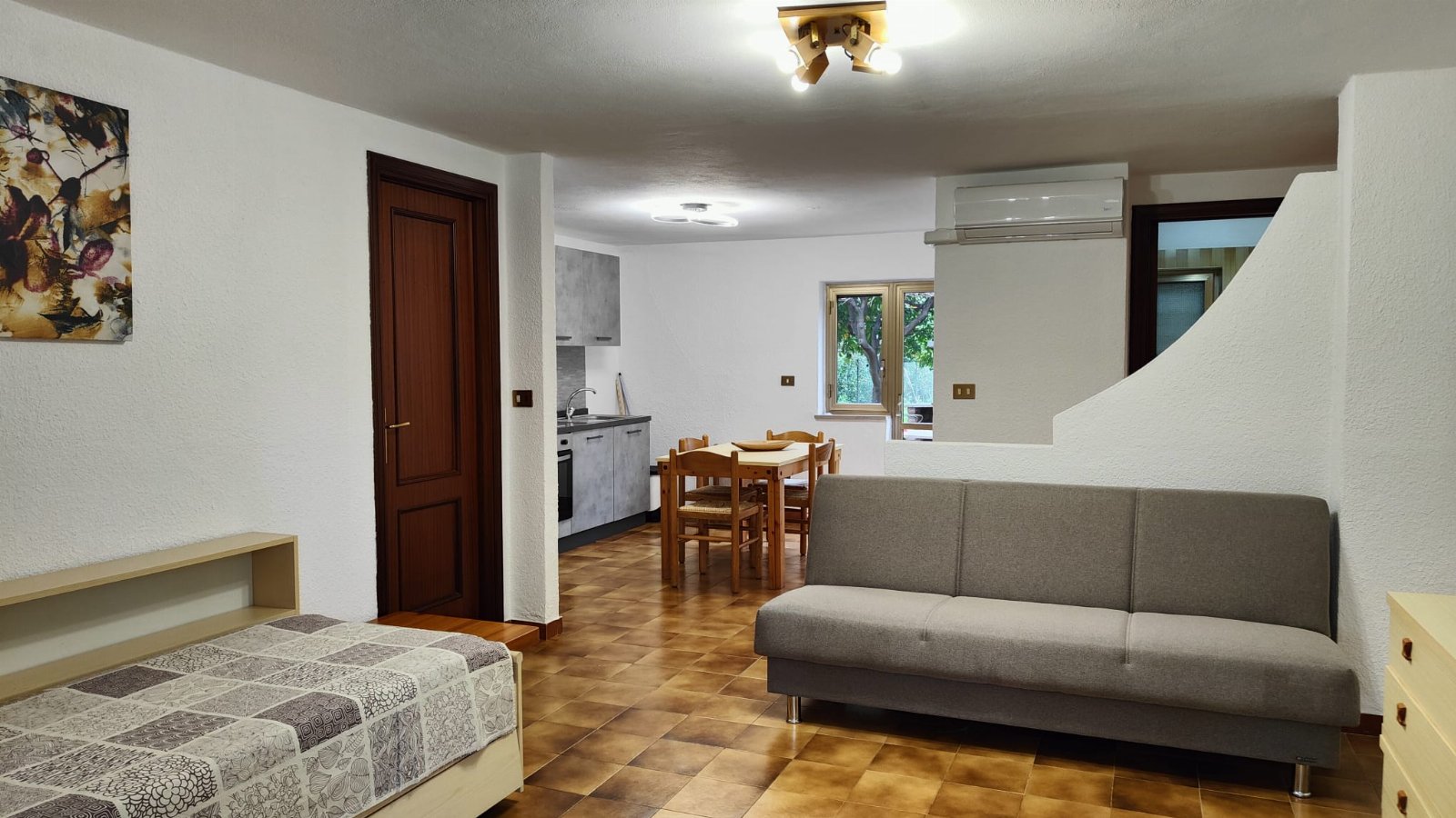 Villa nel verde vicino al mare