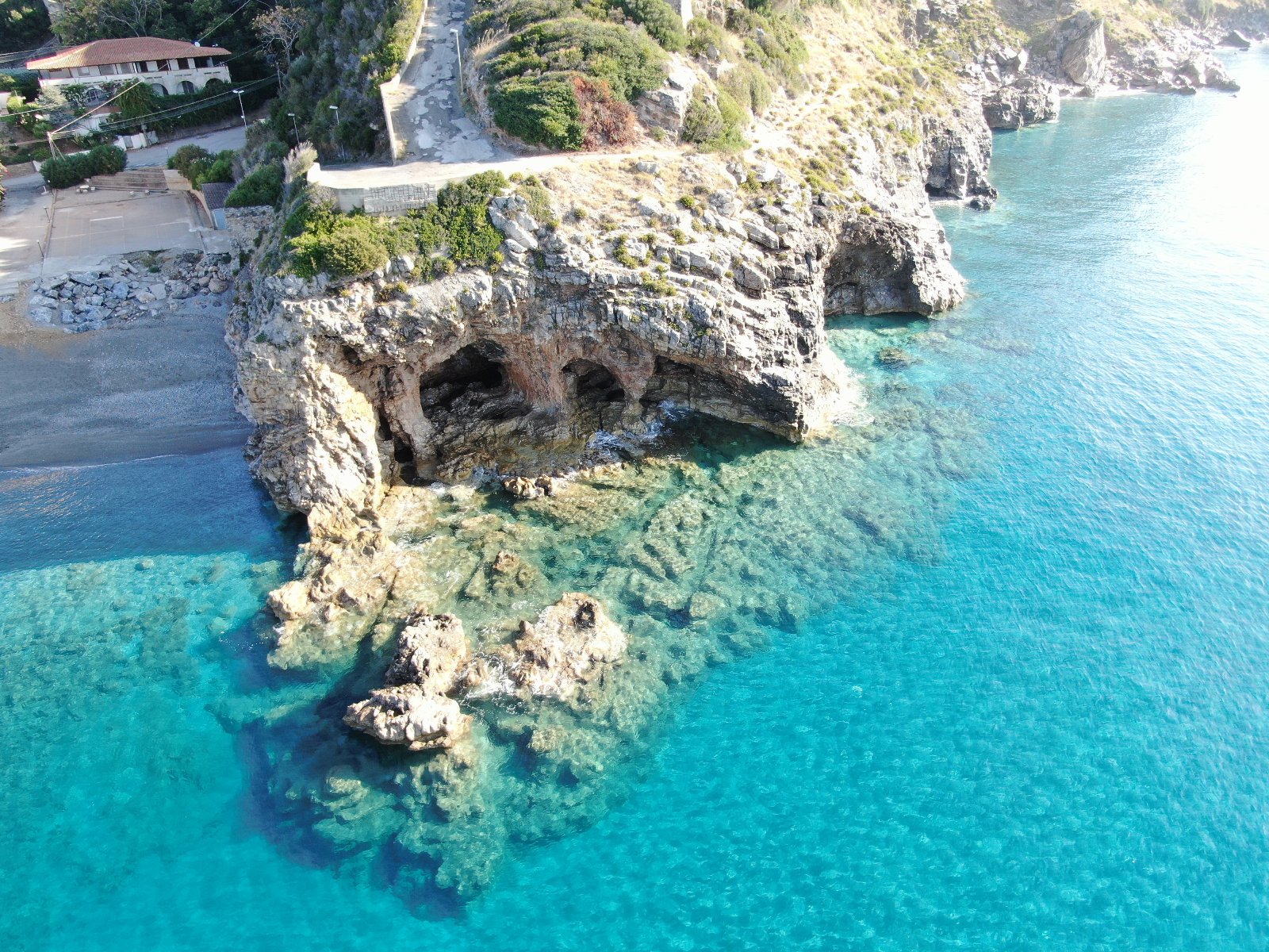 HOTEL-RESTAURANT- CETRARO