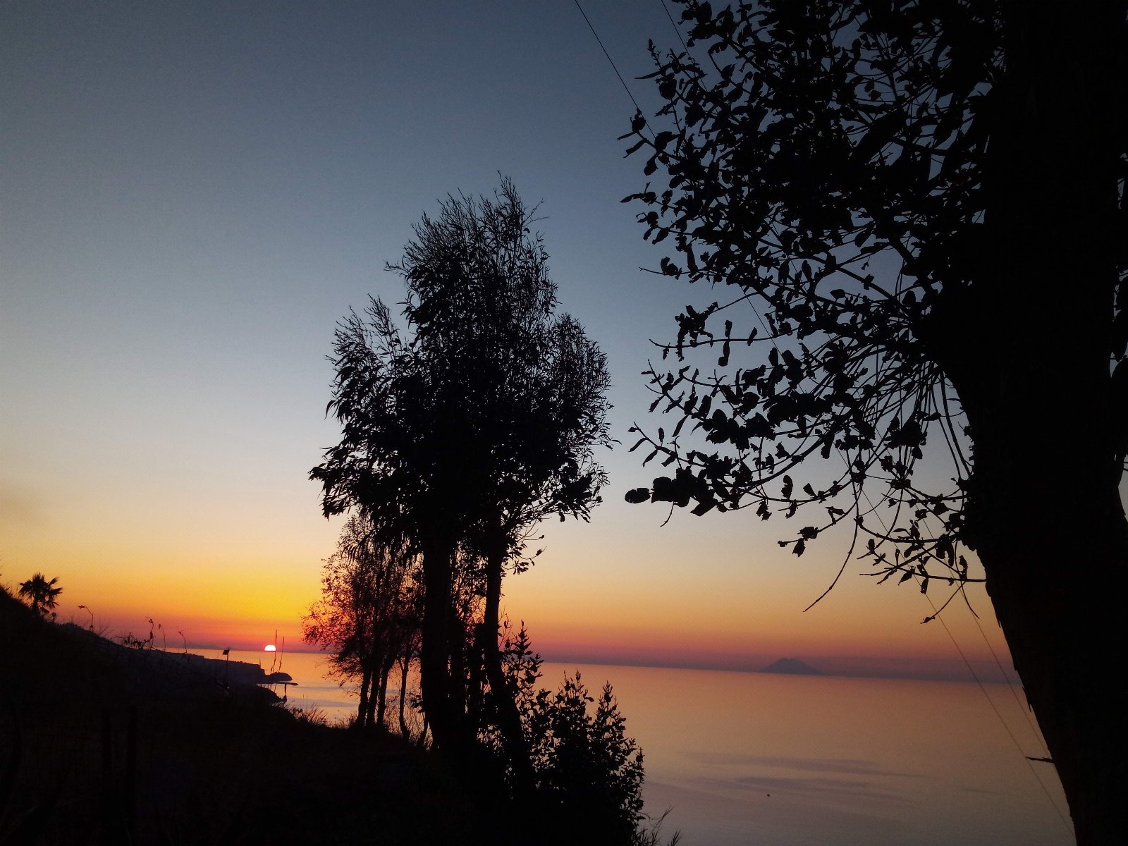 APPARTAMENTO CON GIARDINO PANORAMA MARE MOZZAFIATO