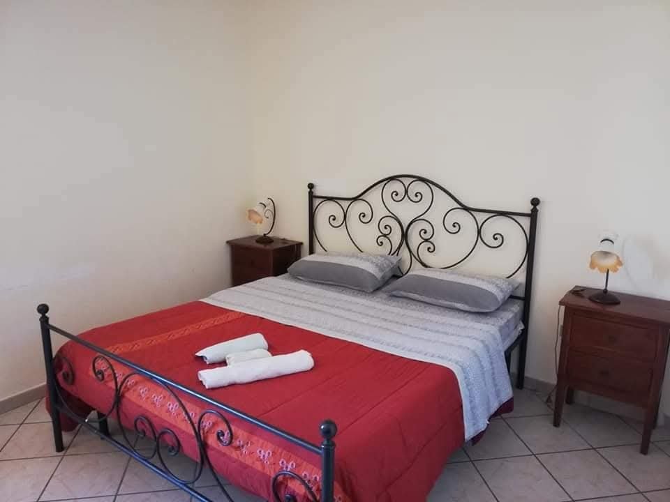 Agriturismo a Paola vicino al Santuario San Francesco e vicino al mare con piscina ristorante pizzeria fattorie didattiche