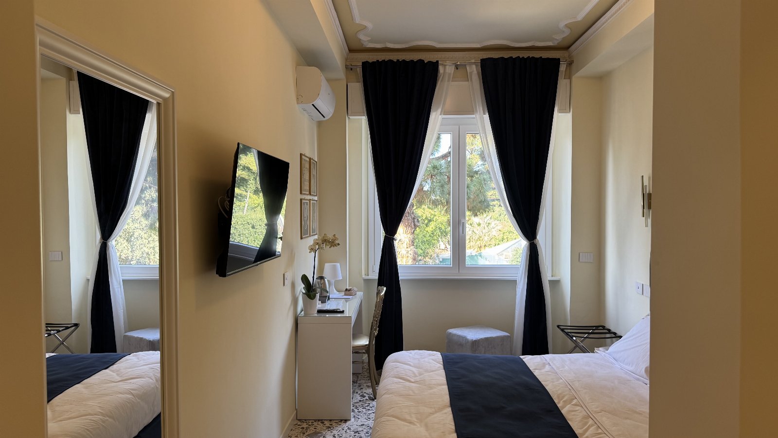 AC GOLD B&B BOUTIQUE ROOMS & SUITE