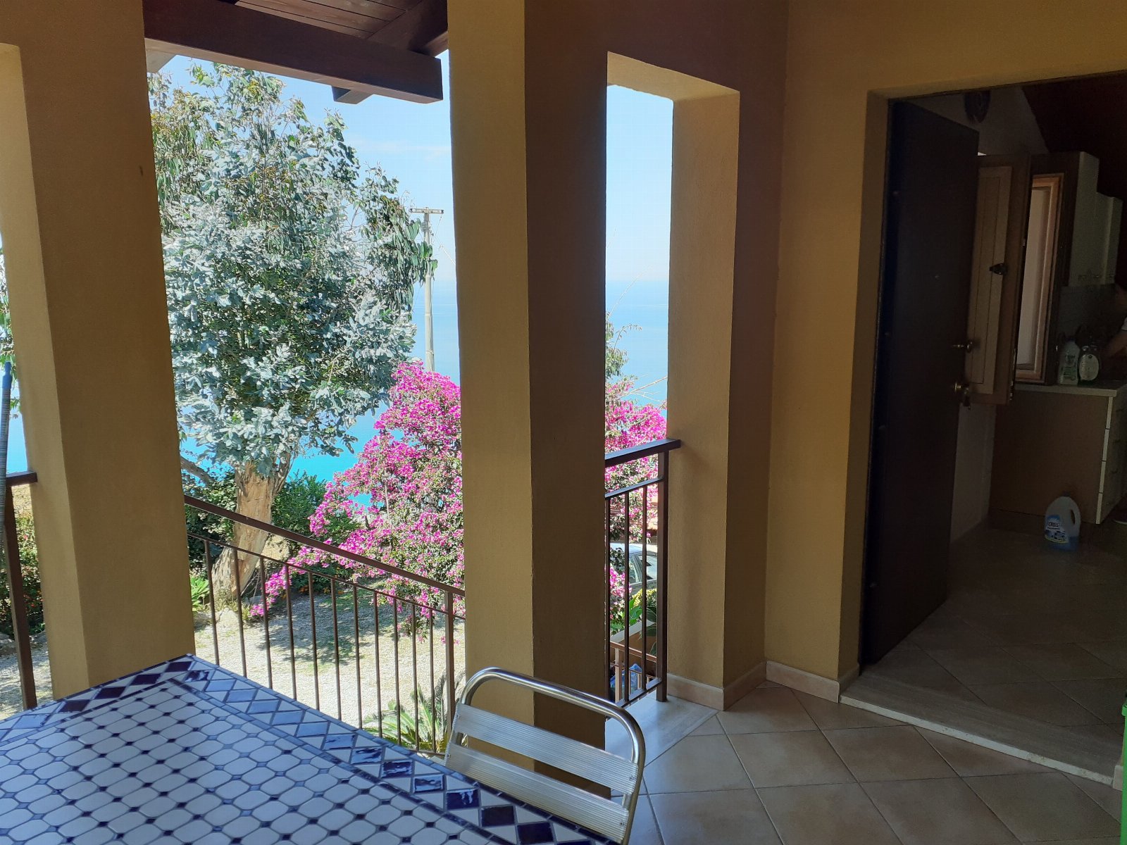 APPARTAMENTO CON GIARDINO PANORAMA MARE MOZZAFIATO