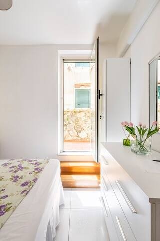 Bilocale 30 m. dalla spiaggia di Scilla