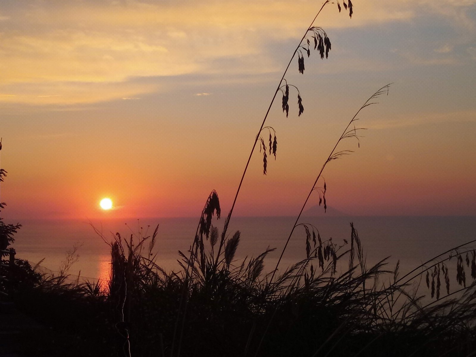 APPARTAMENTO CON GIARDINO PANORAMA MARE MOZZAFIATO