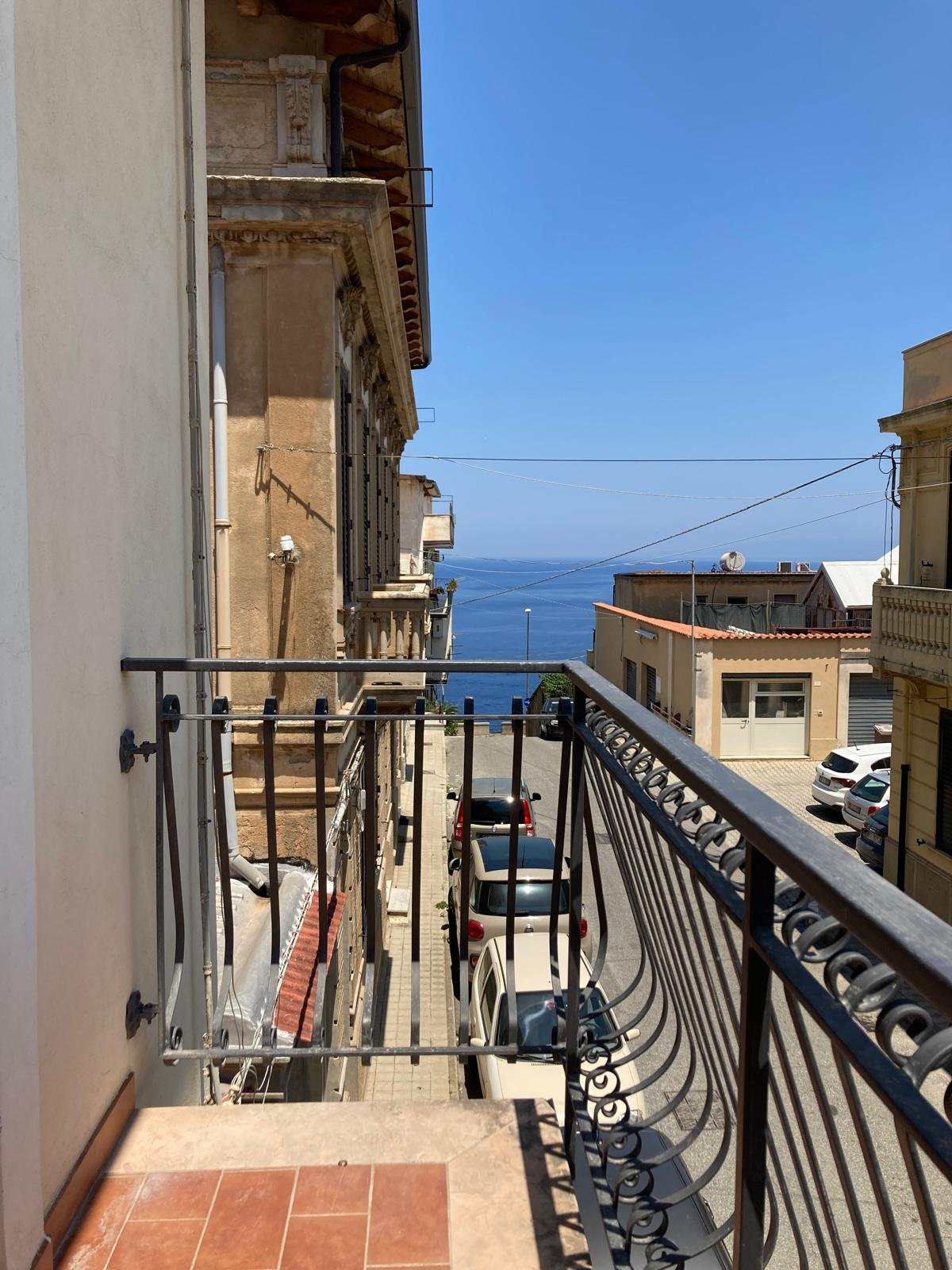 Elegante Stanza nel centro di Scilla