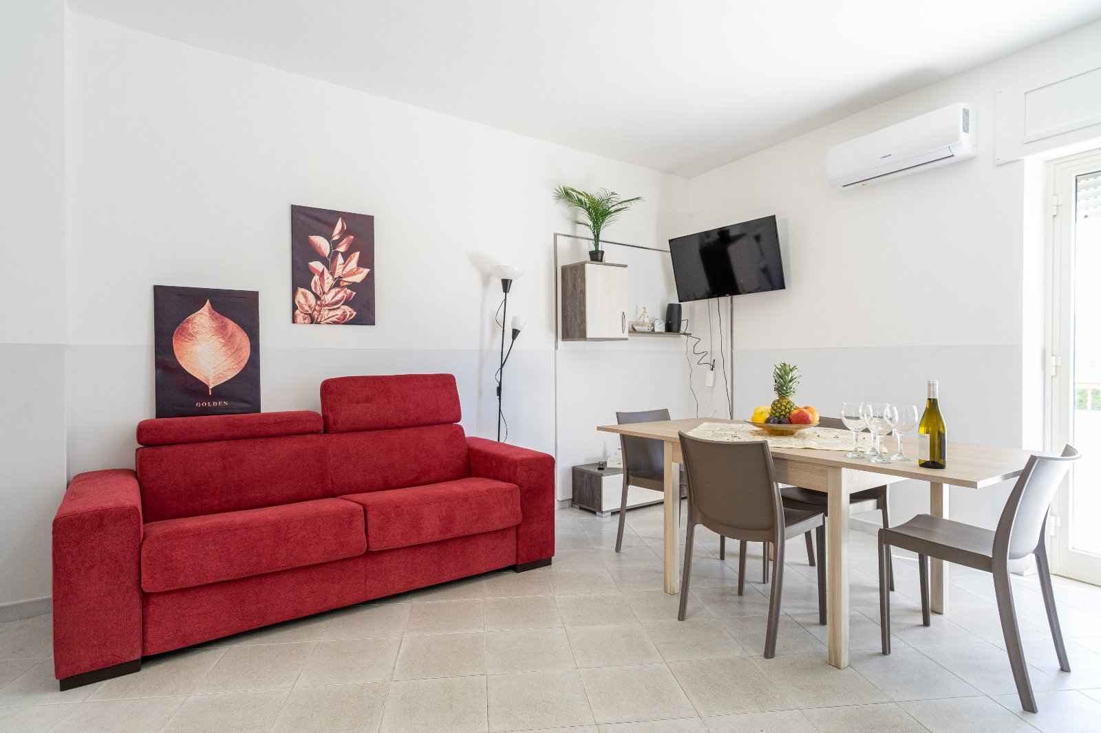 Spazioso bicamere fronte mare