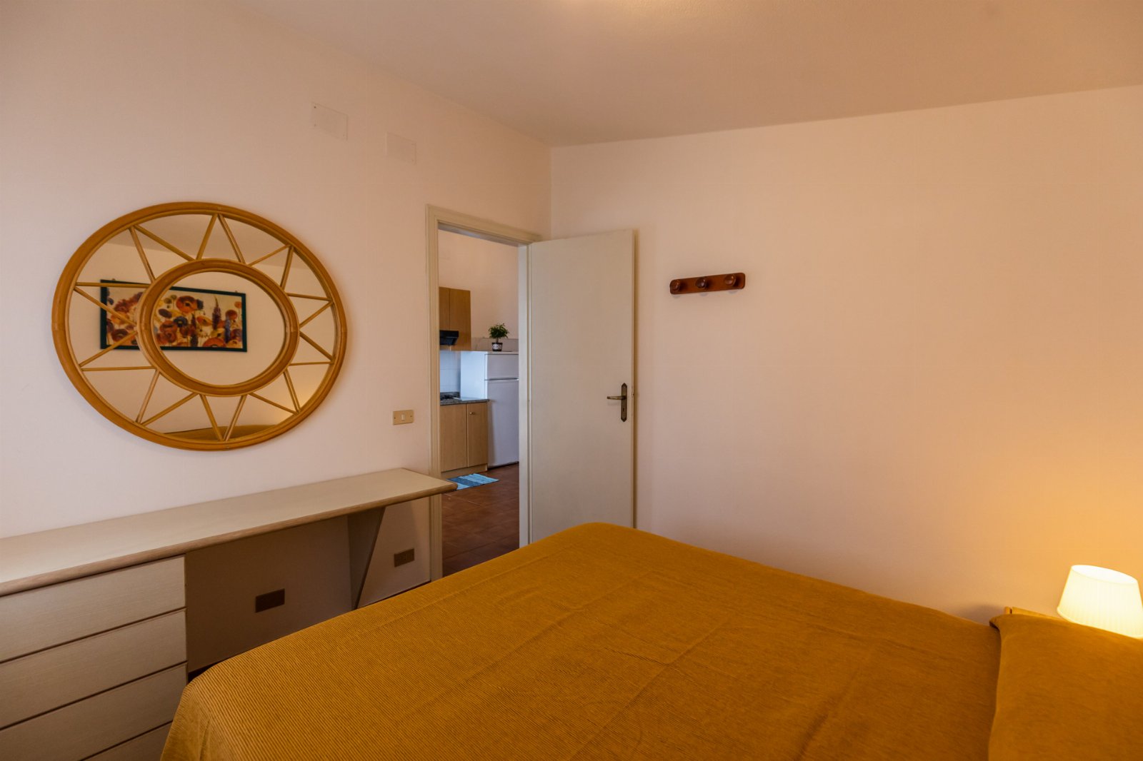 Appartamenti Trilocale 3 posti con cucina vista mare. Spiaggia privata. Sunset Yoga.