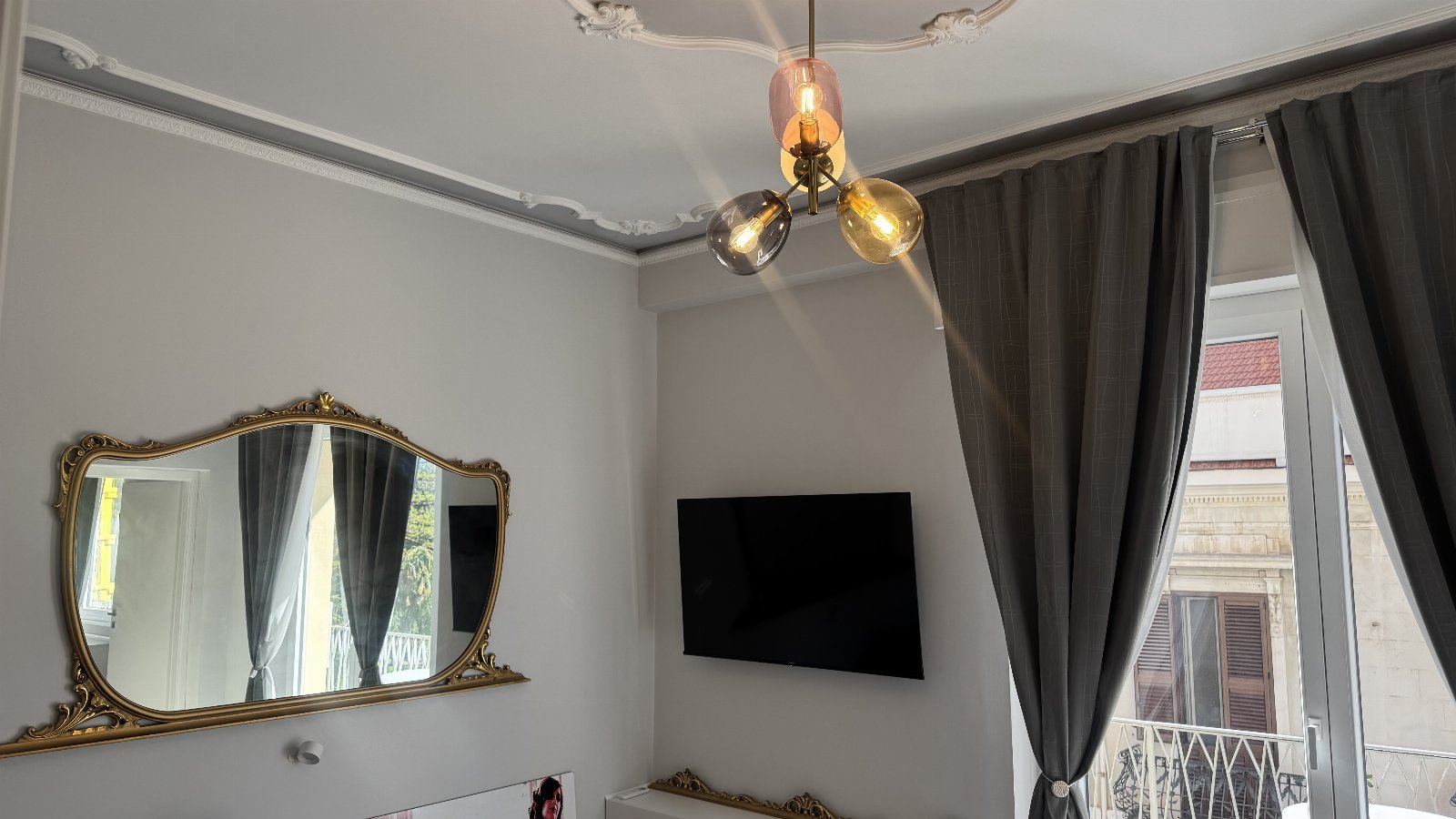 AC GOLD B&B BOUTIQUE ROOMS & SUITE