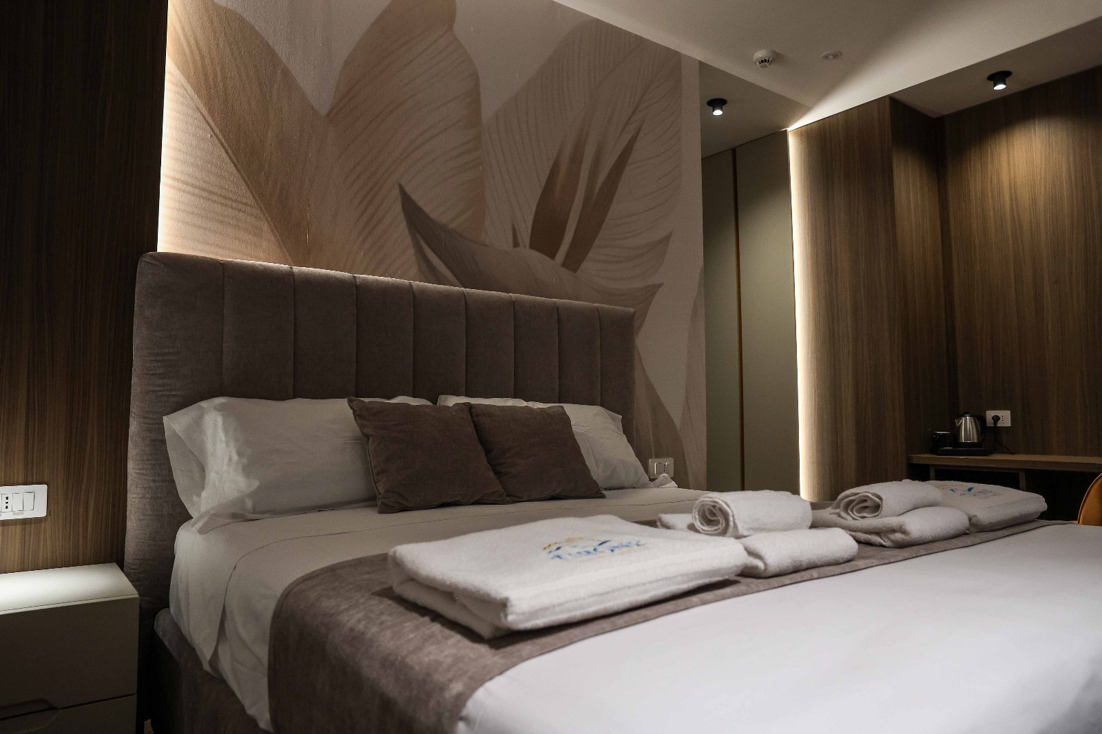 Tirone Luxury Rooms