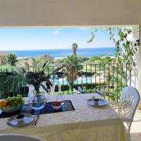 Appartamenti fronte Mare in struttura con piscina