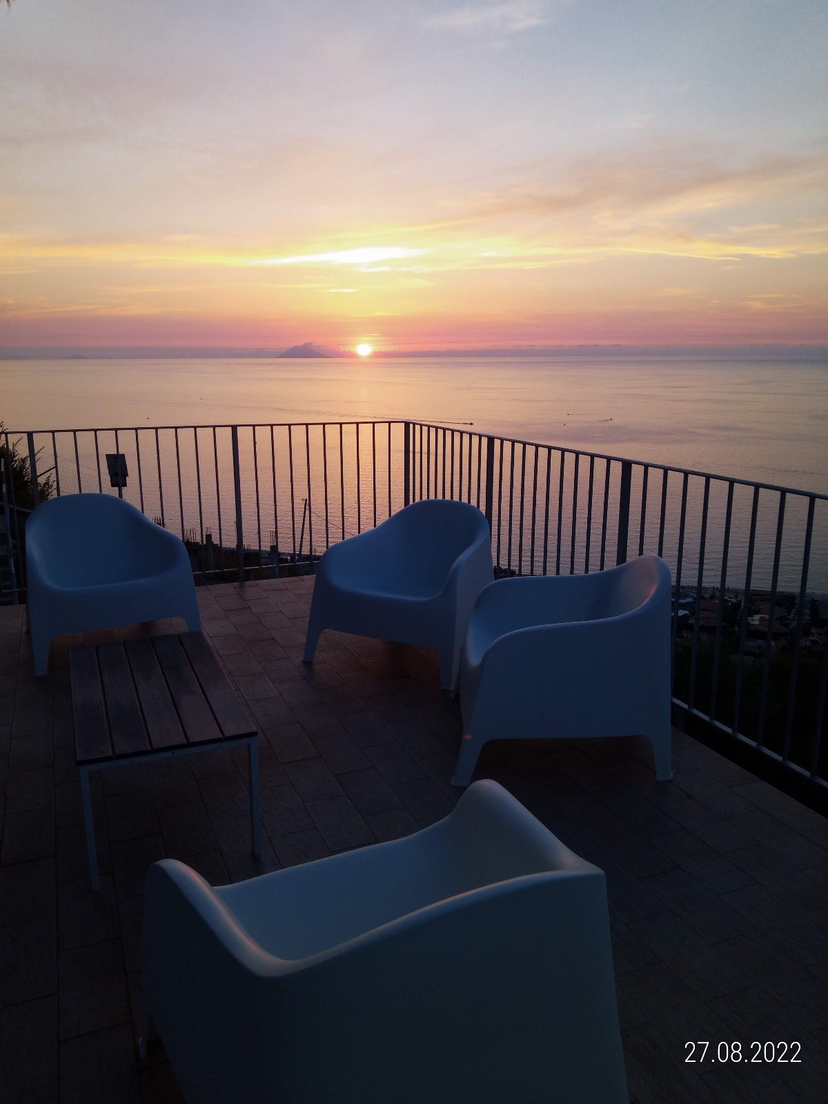 APPARTAMENTO CON GIARDINO PANORAMA MARE MOZZAFIATO
