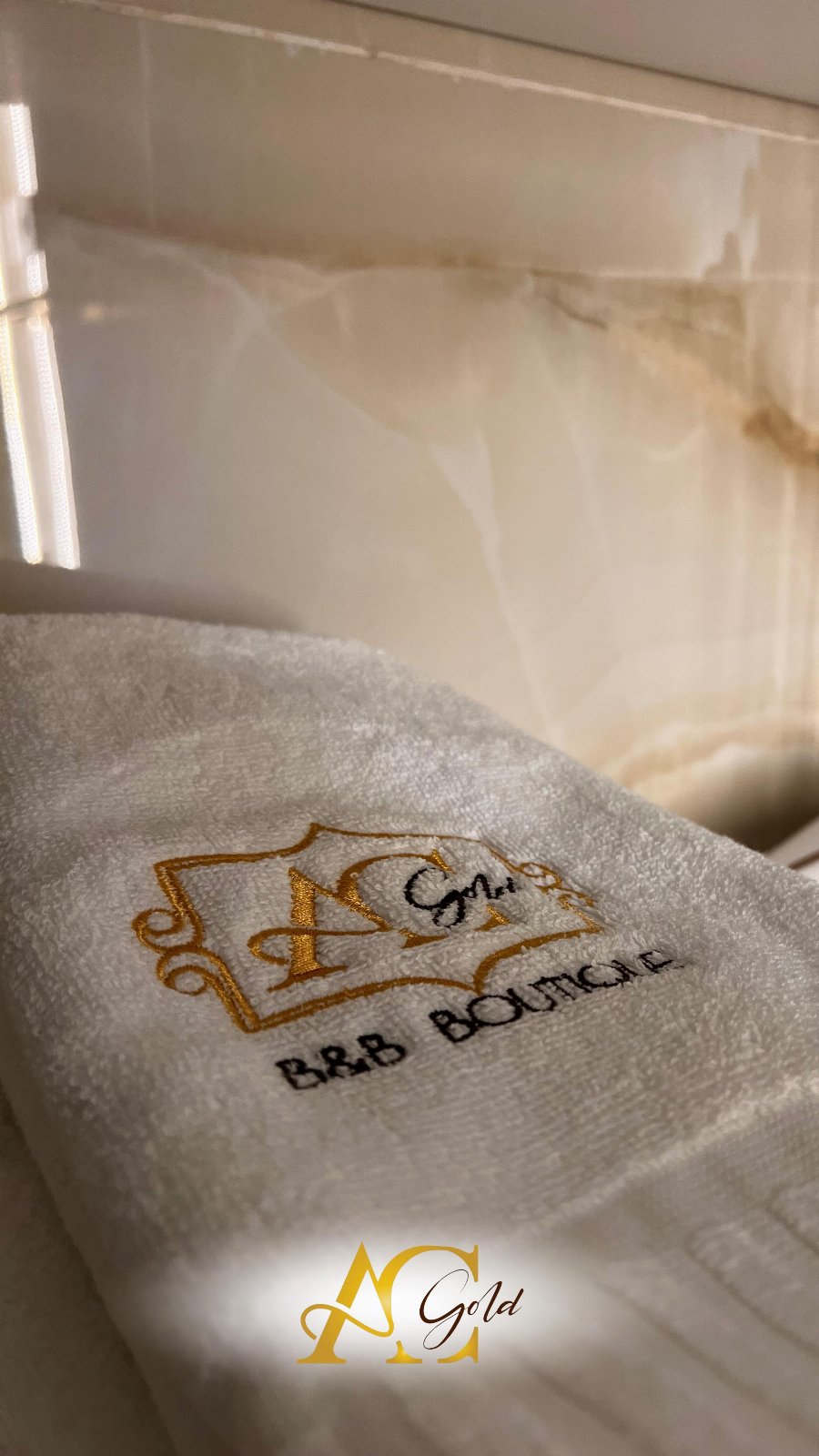 AC GOLD B&B BOUTIQUE ROOMS & SUITE