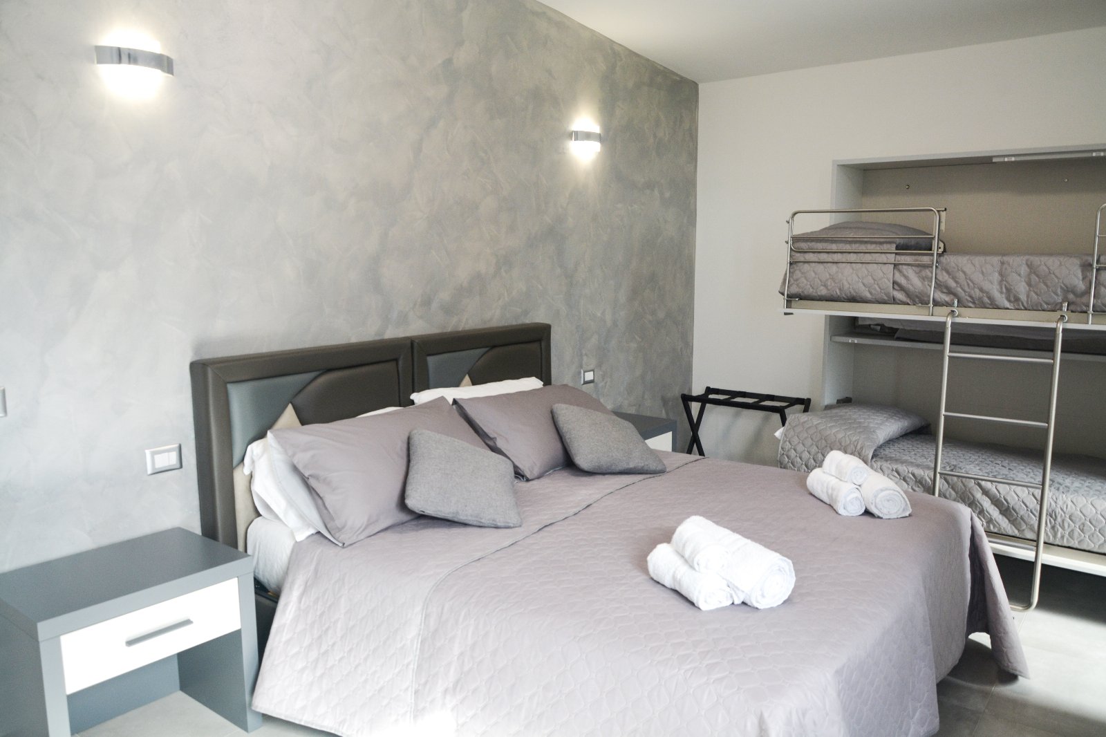 B&B Home Pacifico