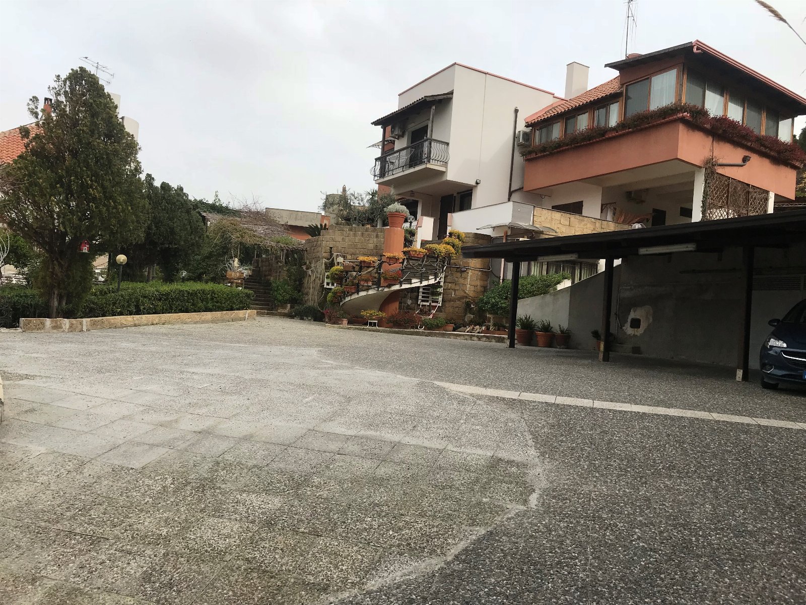 B&B Magna Grecia - B&B con parcheggio a due passi dal mare