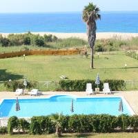 Appartamenti fronte Mare in struttura con piscina