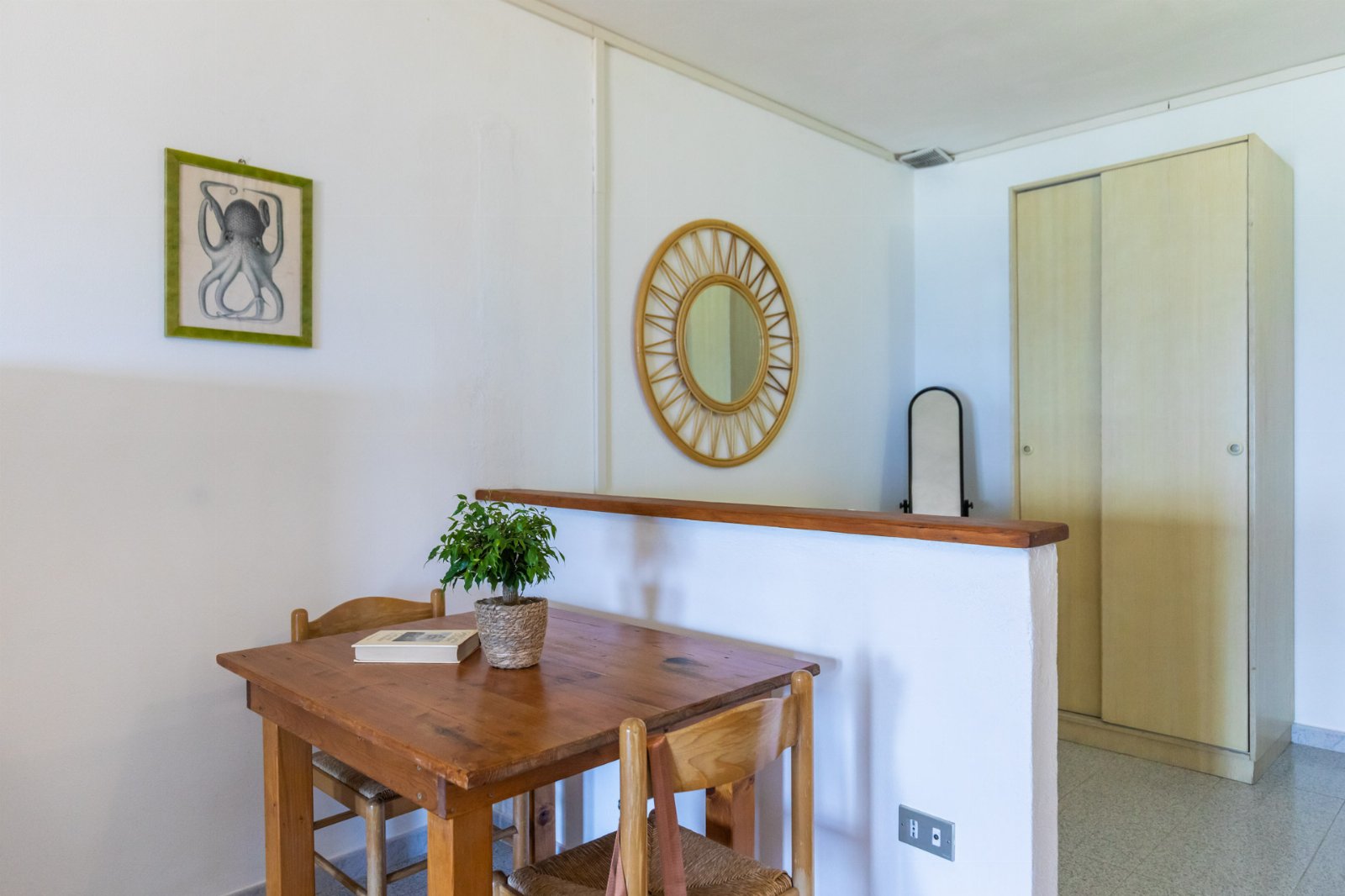 Appartamento Bilocale 2 posti con cucina e vista mare. Spiaggia privata. Sunset Yoga.