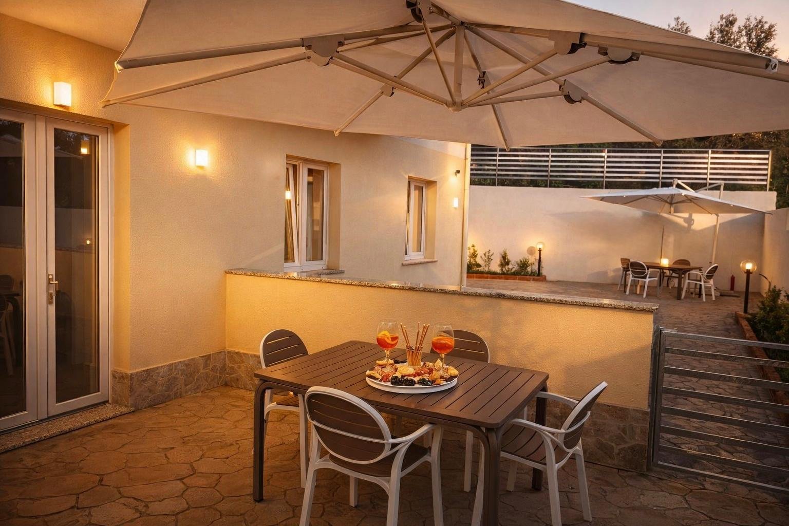 Bilocale Moderno con Piscina ed Idromassaggio a soli 2km da Tropea