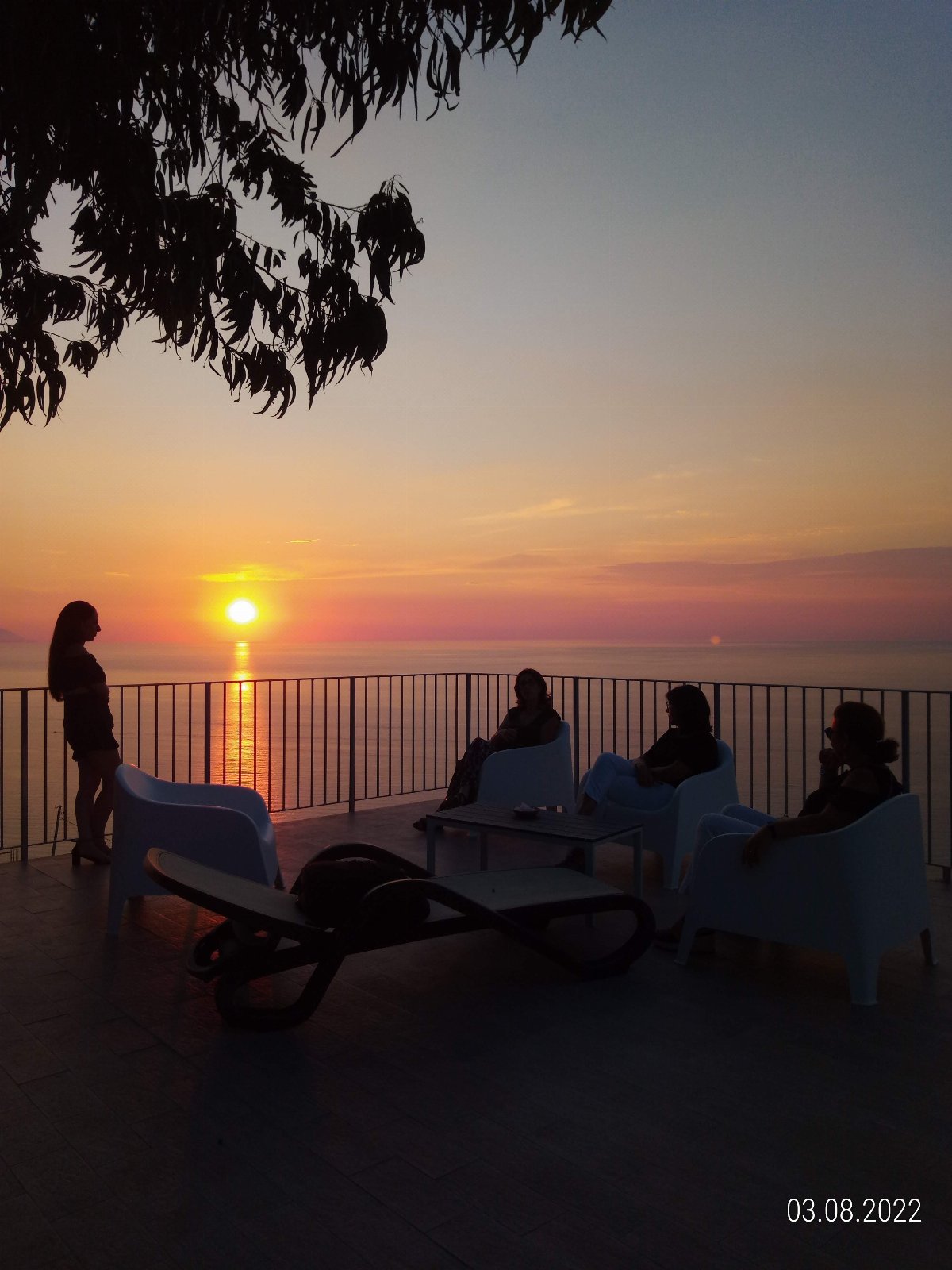 APPARTAMENTO CON GIARDINO PANORAMA MARE MOZZAFIATO