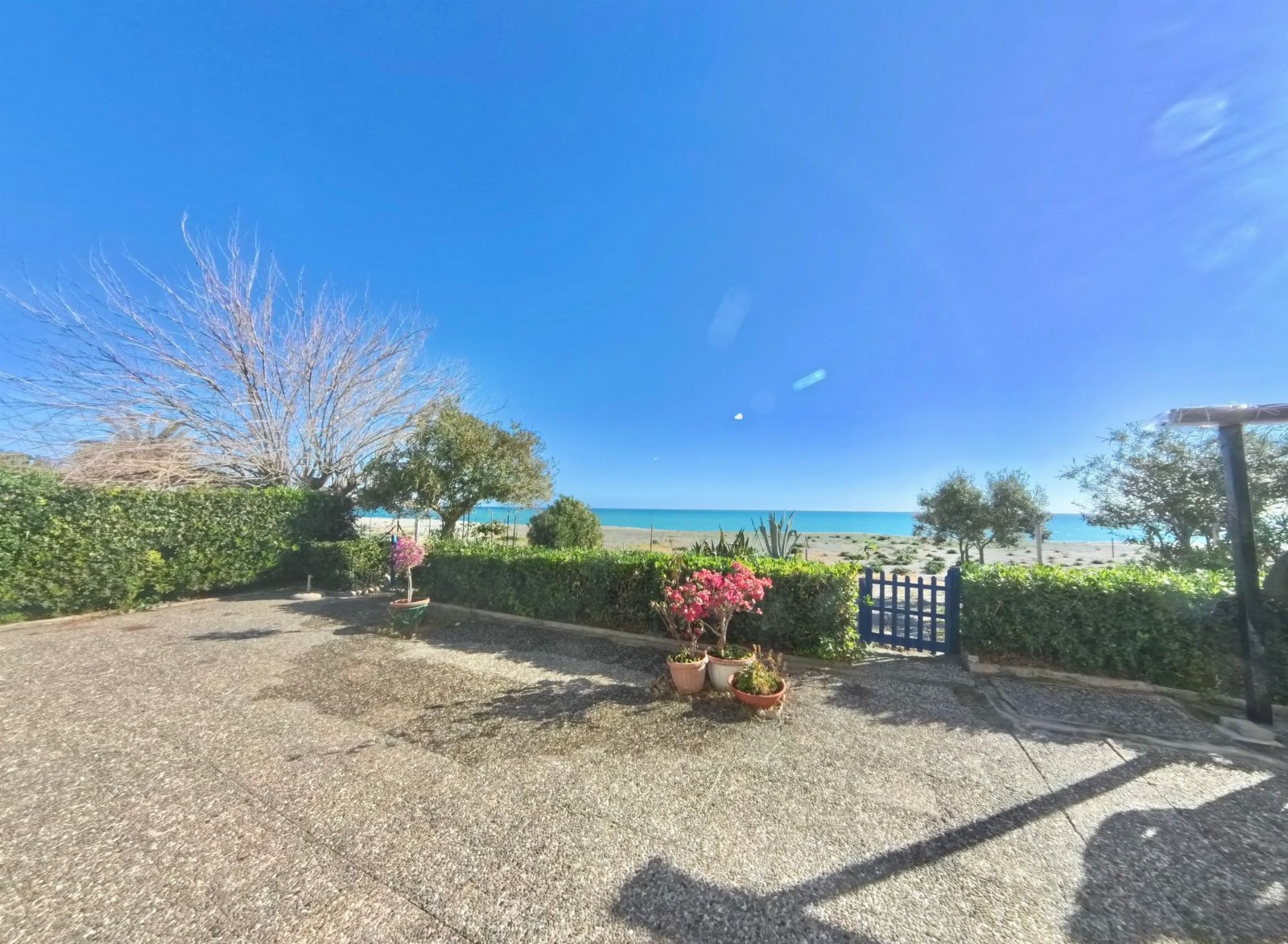 Porzione villa sul mare ferruzzano