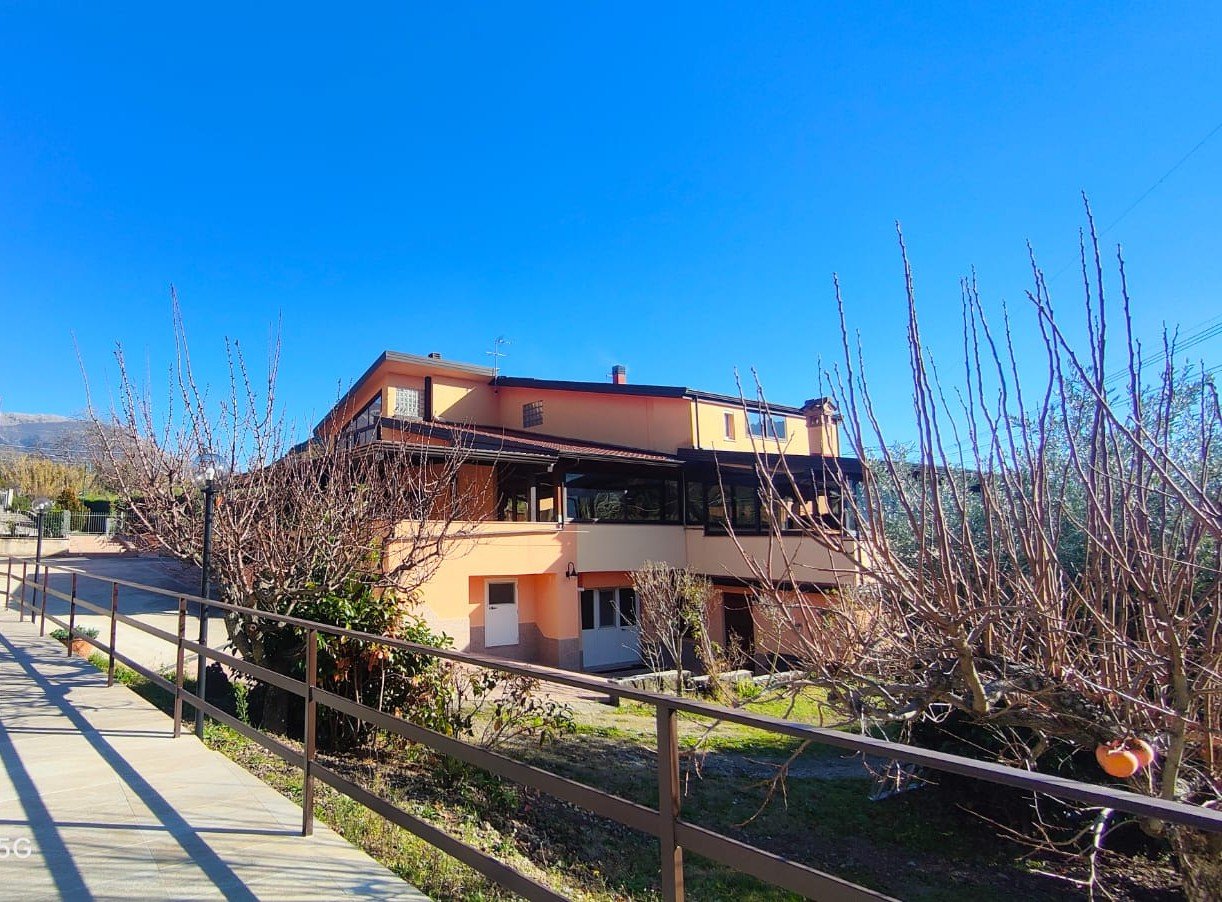 Villa con piscina