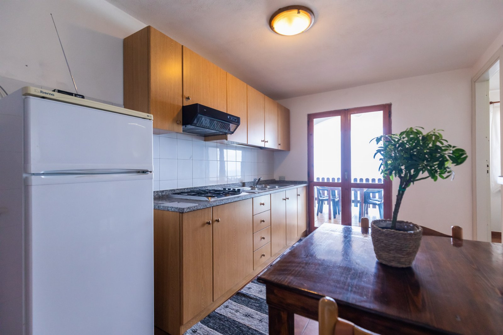 Appartamento Bilocale 2 posti con cucina e vista mare. Spiaggia privata. Sunset Yoga.