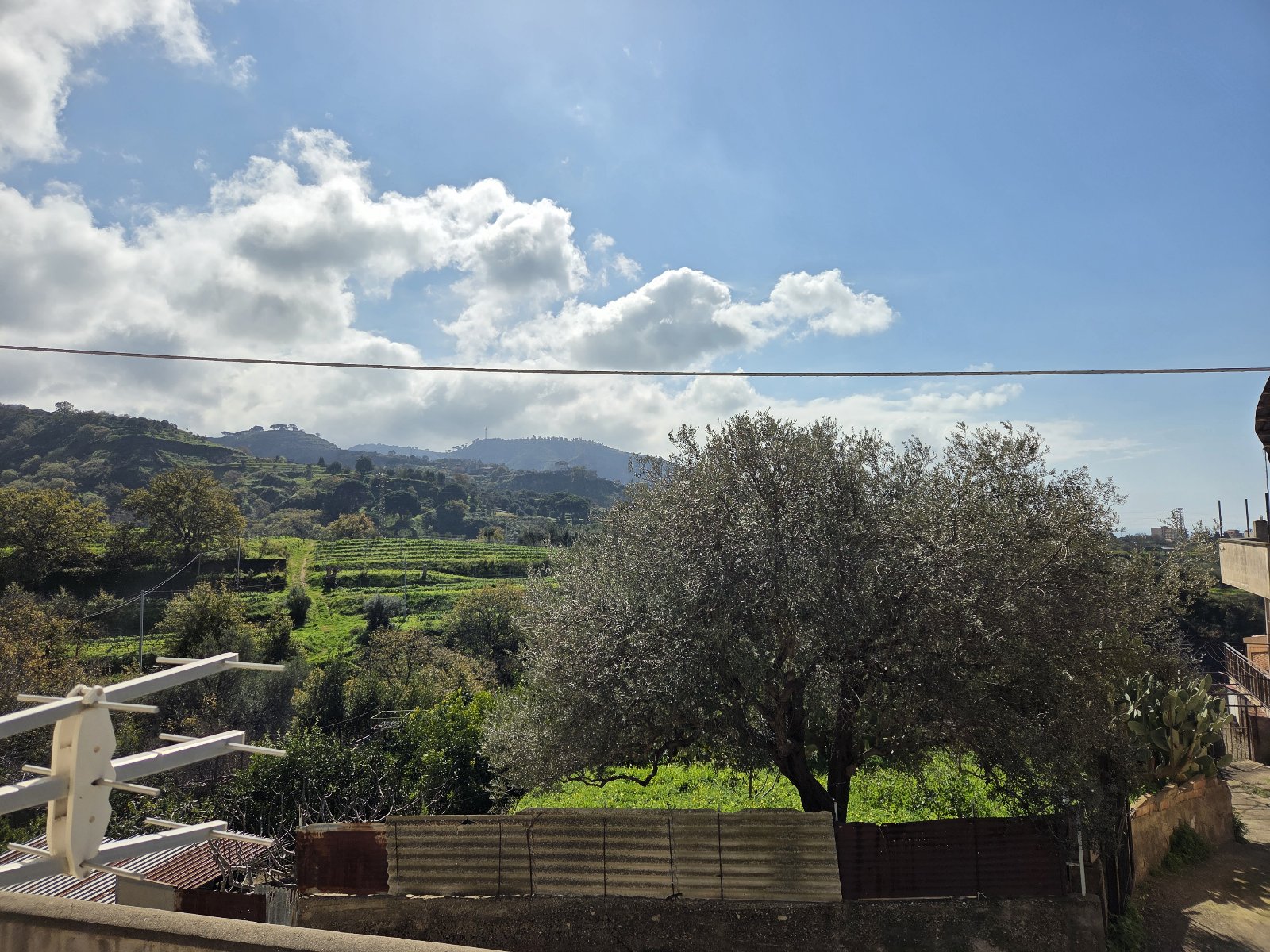 Balcone sullo Stretto