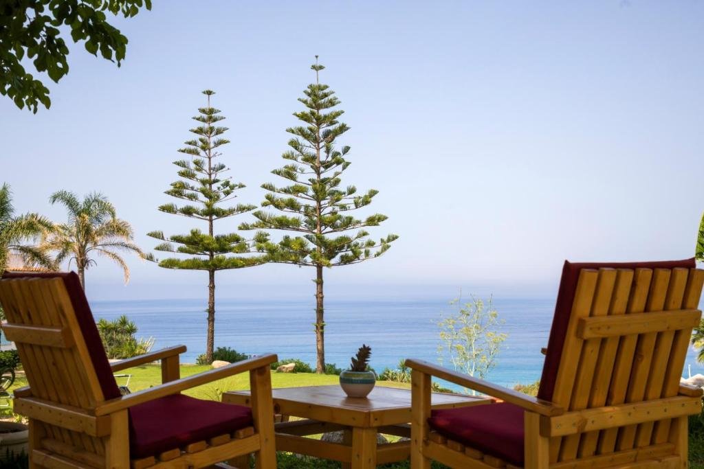 Appartamento Bilocale 2 posti con cucina e vista mare. Spiaggia privata. Sunset Yoga.