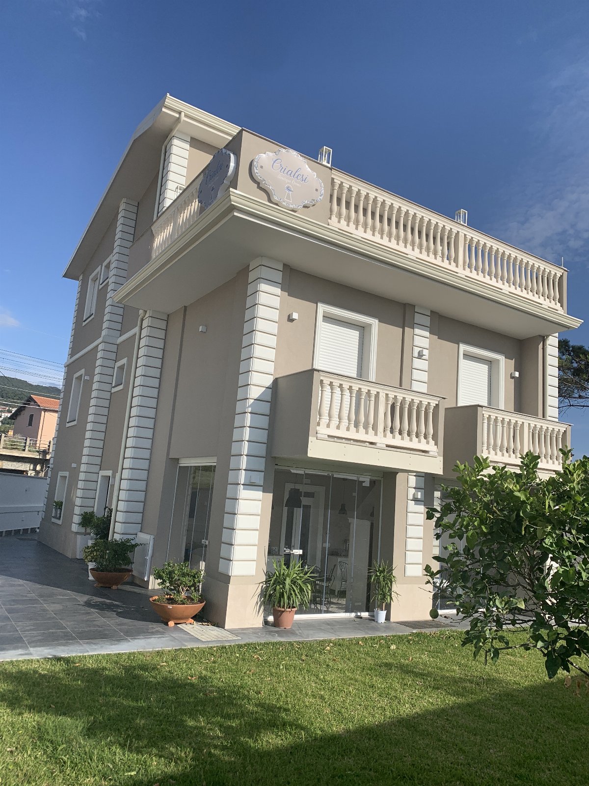 Crialesi Boutique Rooms