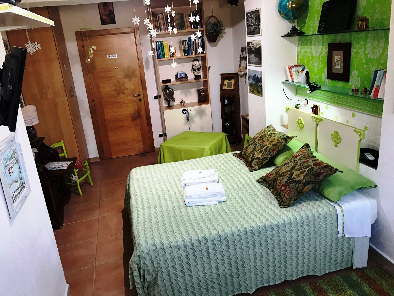 B&B Magna Grecia - B&B con parcheggio a due passi dal mare