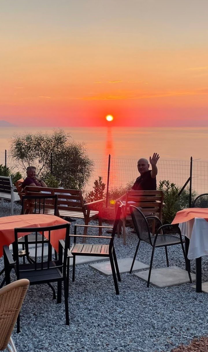 APPARTAMENTO CON GIARDINO PANORAMA MARE MOZZAFIATO