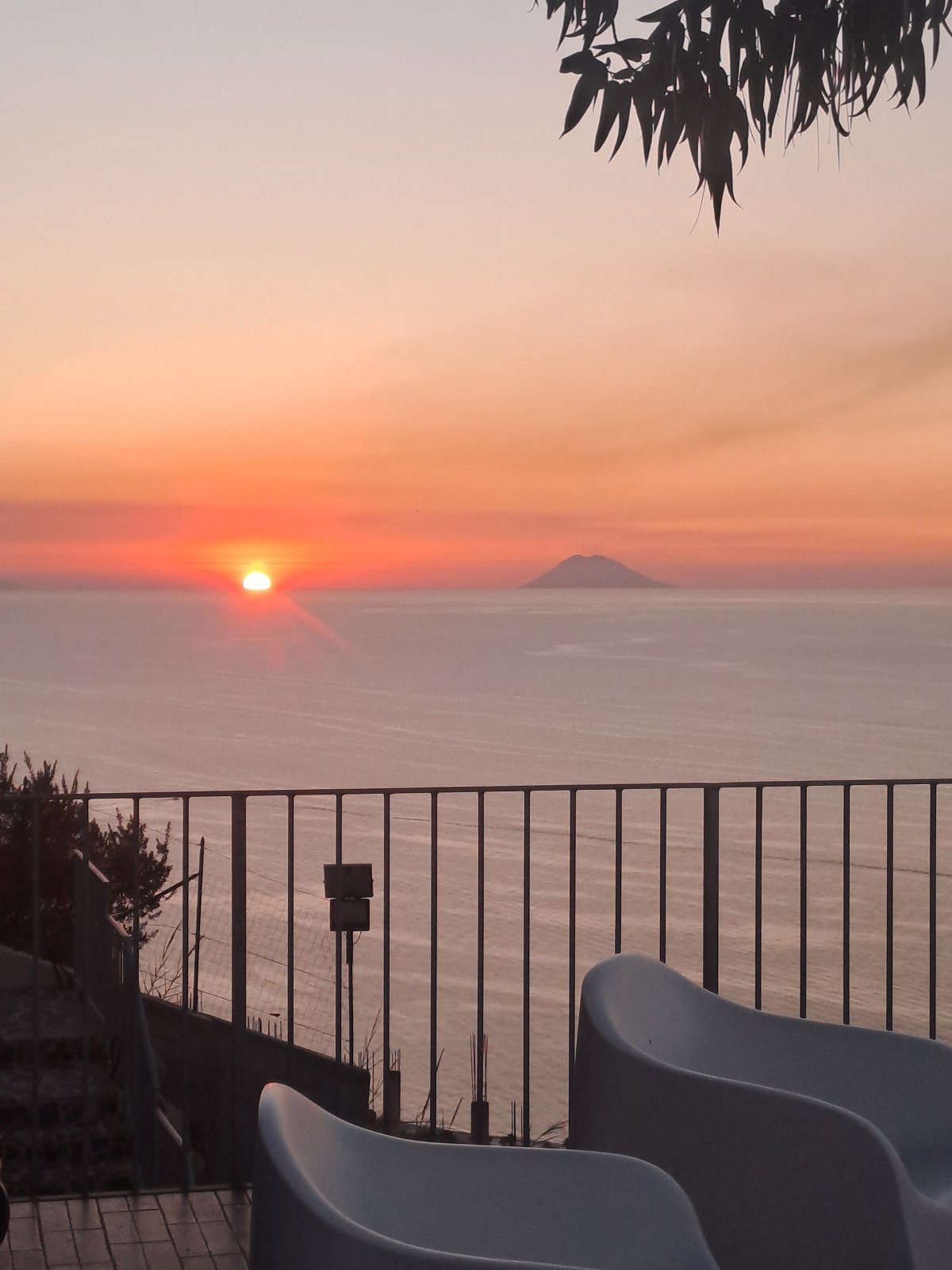 APPARTAMENTO CON GIARDINO PANORAMA MARE MOZZAFIATO