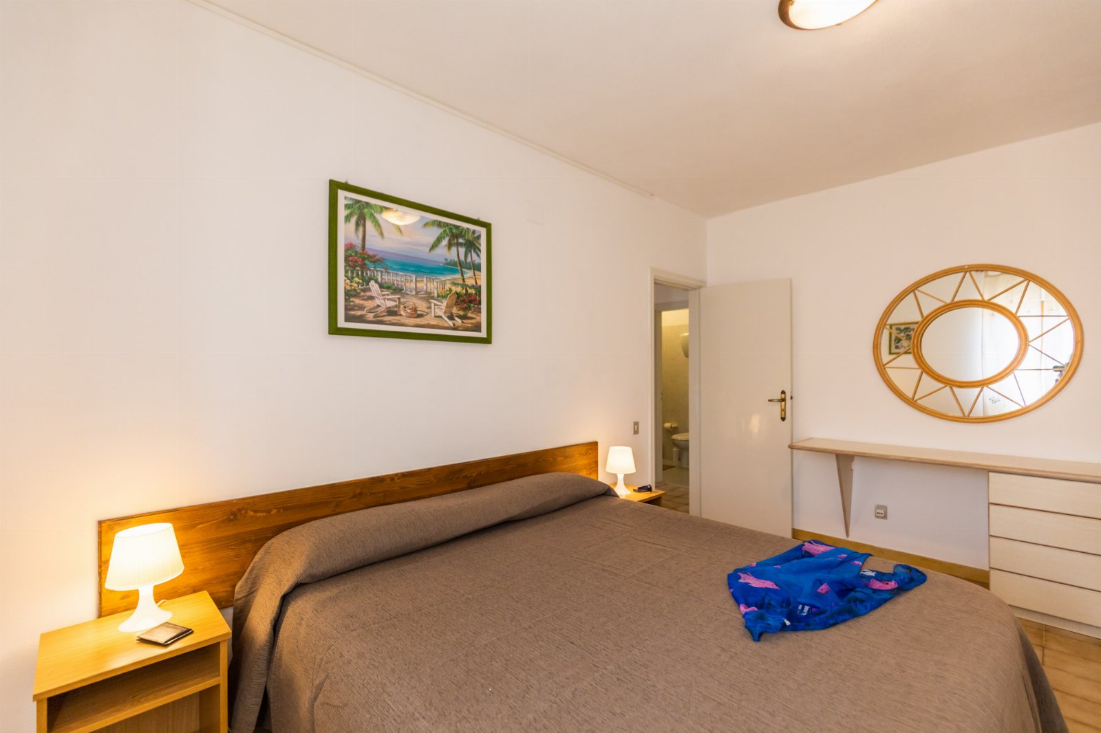 Appartamenti Trilocale 3 posti con cucina vista mare. Spiaggia privata. Sunset Yoga.