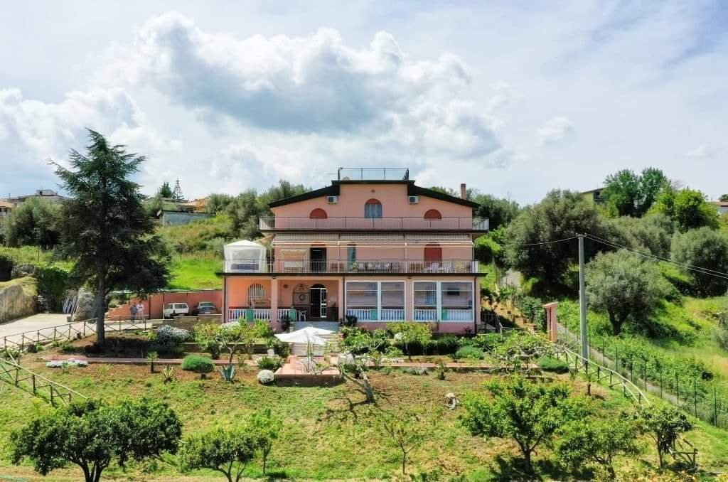 Villa Teresa Bed & Breakfast