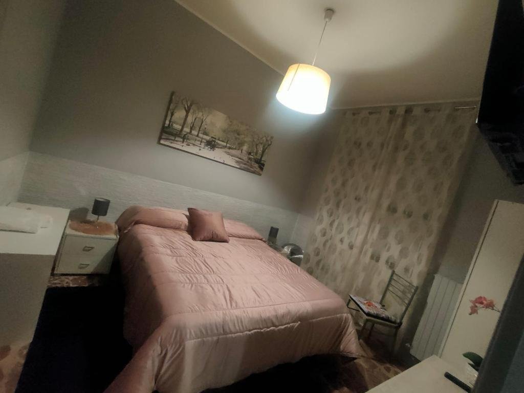 Al centro, VICINO OSPEDALE PUGLIESE DULBECCO E STADIO NICOLA CERAVOLO