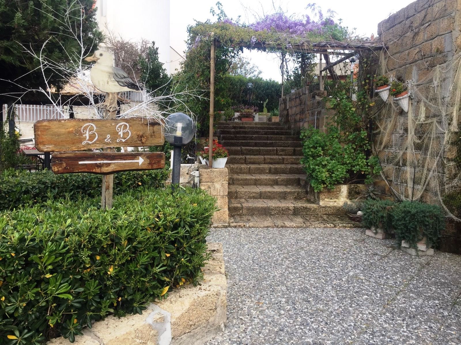 B&B Magna Grecia - B&B con parcheggio a due passi dal mare