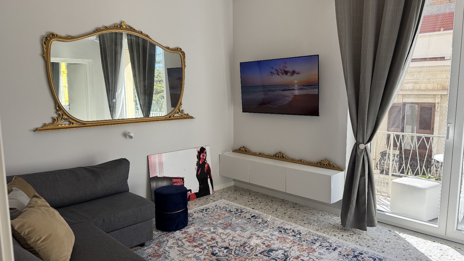 AC GOLD B&B BOUTIQUE ROOMS & SUITE