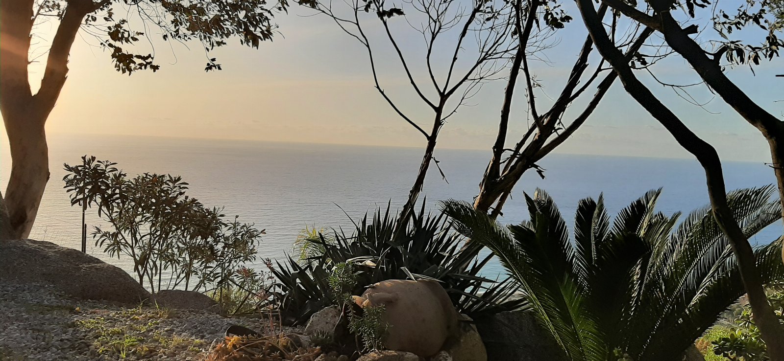 APPARTAMENTO CON GIARDINO PANORAMA MARE MOZZAFIATO