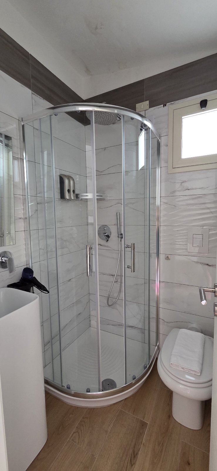 B&B dieci minuti dal mare bandiera blu in collina il mare quando vuoi la pace quando ne hai bisogno