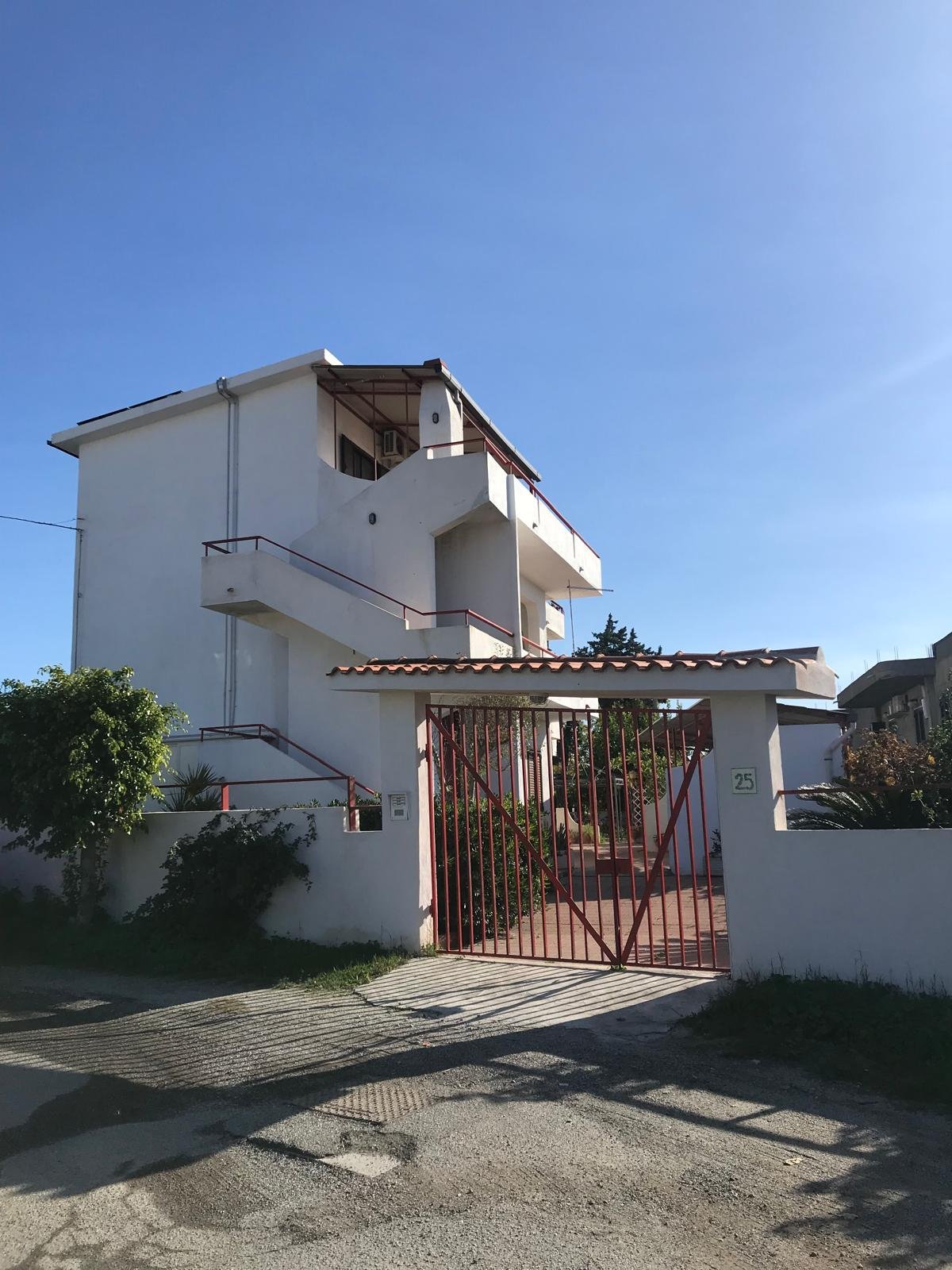 SOLE ROSSO casa vacanze