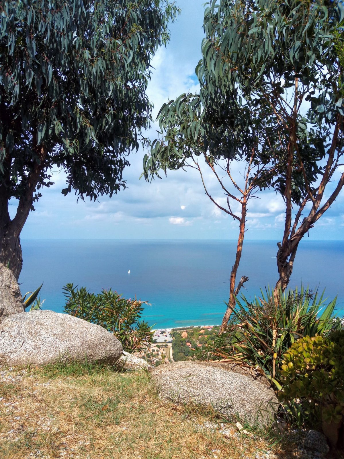 APPARTAMENTO CON GIARDINO PANORAMA MARE MOZZAFIATO