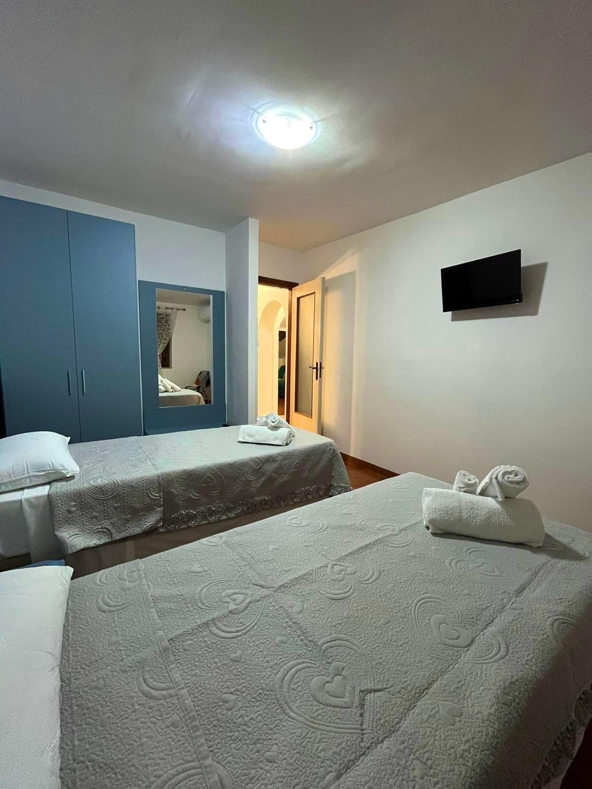 Casa Vacanze a Roseto Capo Spulico (CS), a pochi passi dalle trasparenti acque del Mar Jonio Bandiera Blu, sono situate le nostre dimore Teti e Talassa.