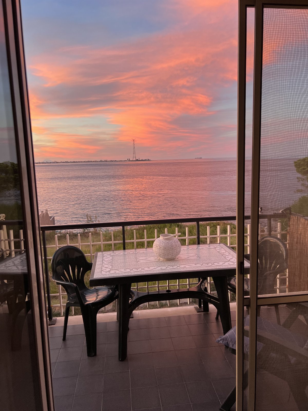 Panoramicissimo appartamento sullo Stretto