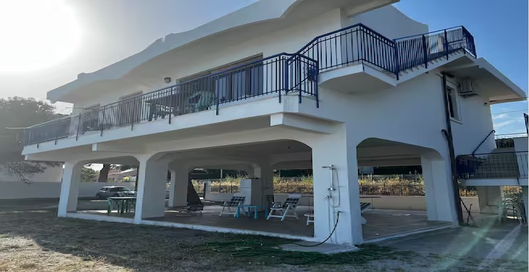 Villa sulla spiaggia a Bova Marina