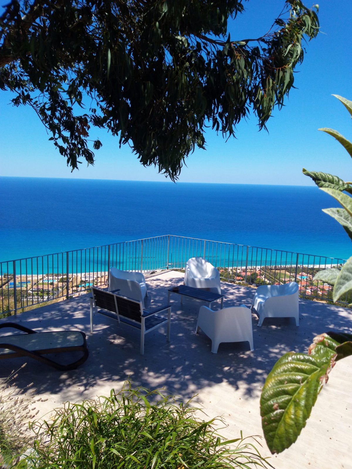 APPARTAMENTO CON GIARDINO PANORAMA MARE MOZZAFIATO