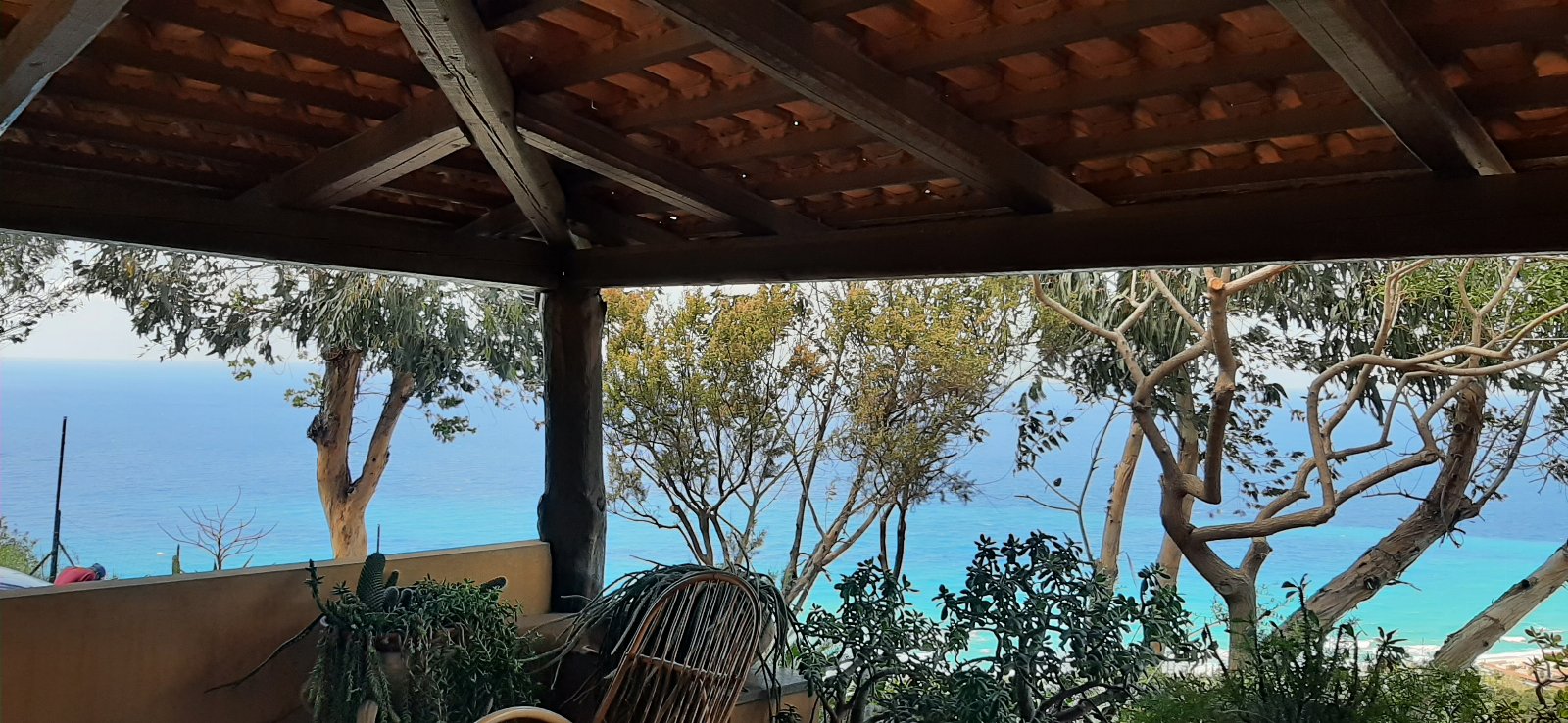 APPARTAMENTO CON GIARDINO PANORAMA MARE MOZZAFIATO