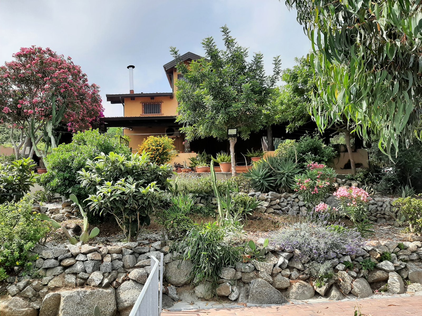 APPARTAMENTO CON GIARDINO PANORAMA MARE MOZZAFIATO