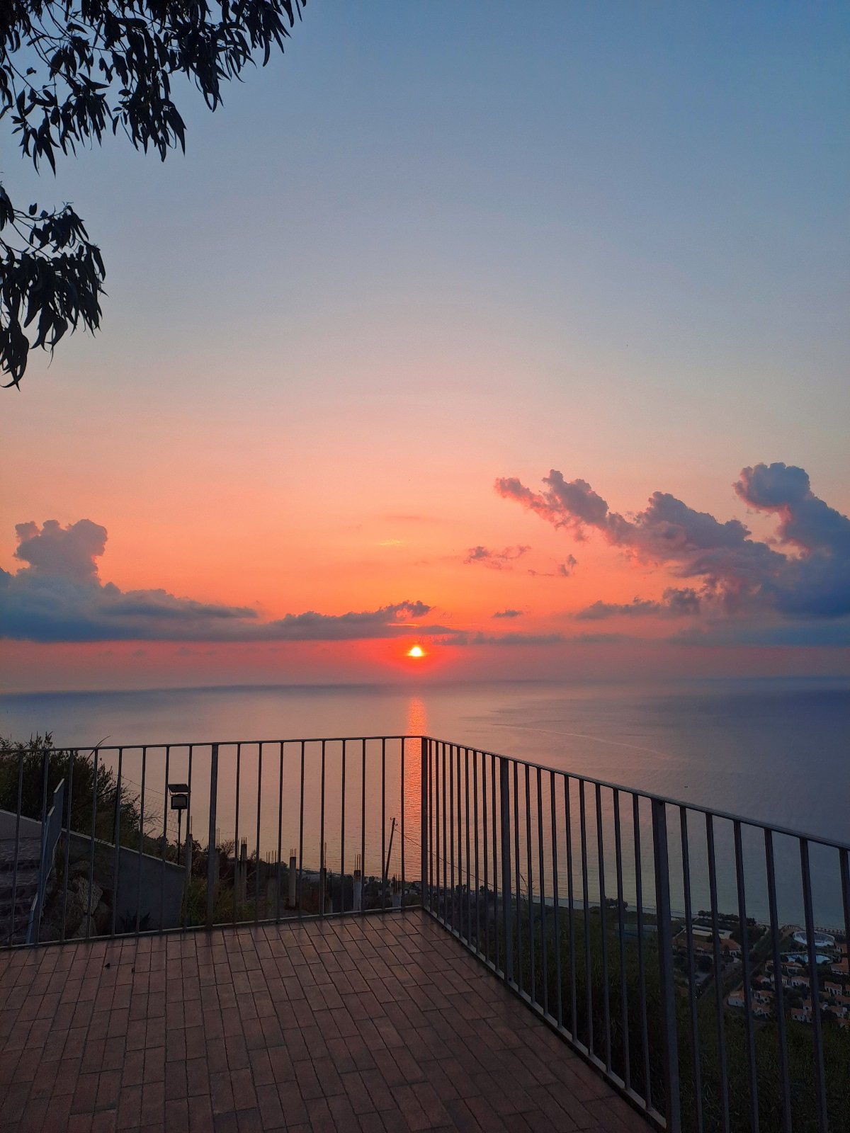 APPARTAMENTO CON GIARDINO PANORAMA MARE MOZZAFIATO