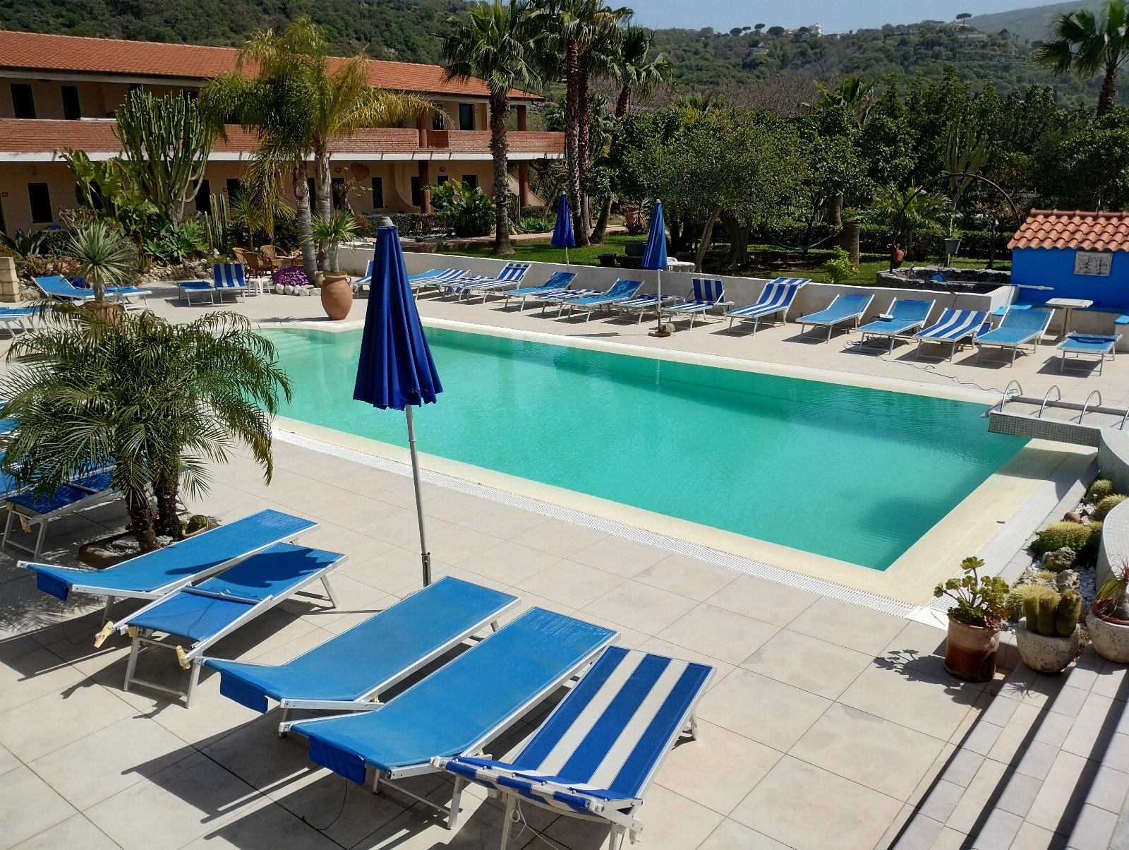 Agriturismo a 600 mt dal mare